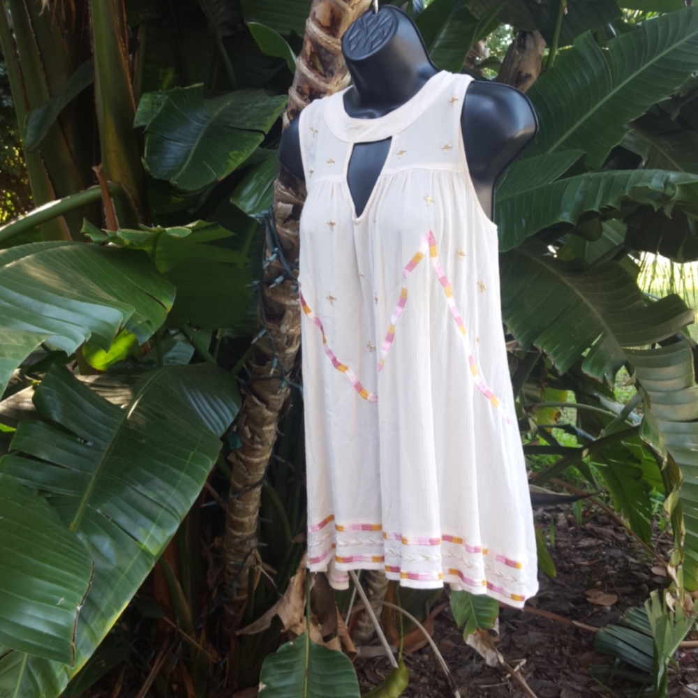 Sweet boho top.